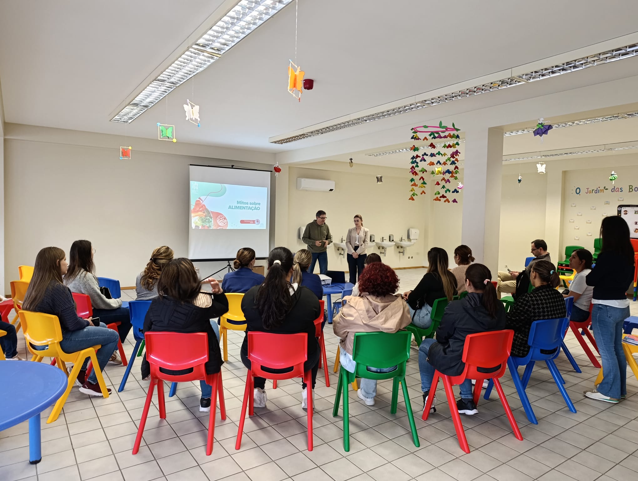 ACÇÃO DE FORMAÇÃO PAIS E COLABORADORES – MITOS DA ALIMENTAÇÃO